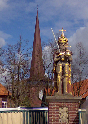 Die Roland-Statue in Wedel